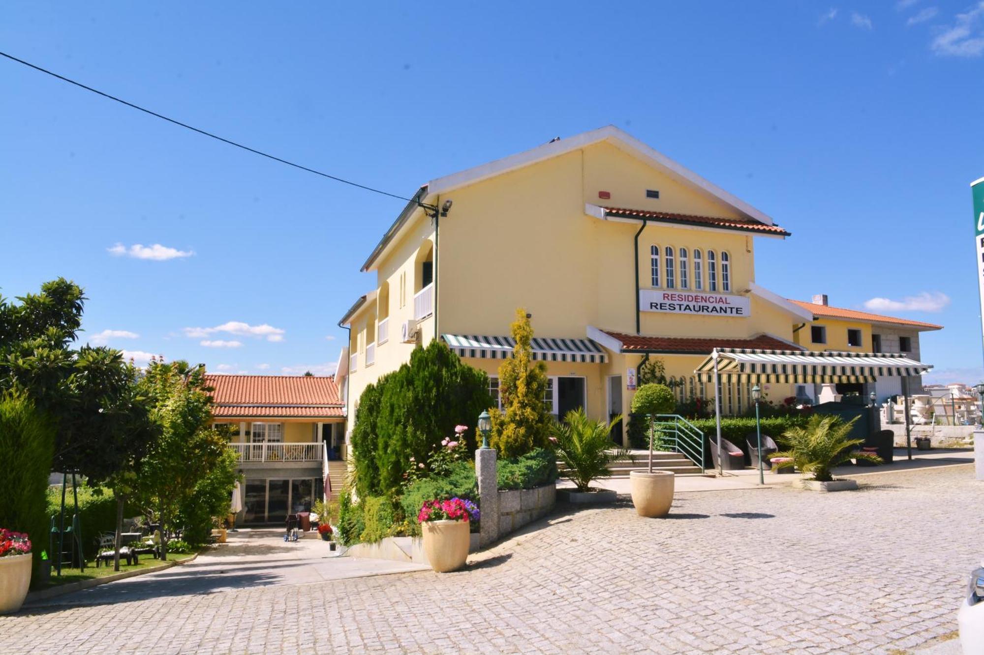 Ze Luis Hotel Chaves Exterior foto