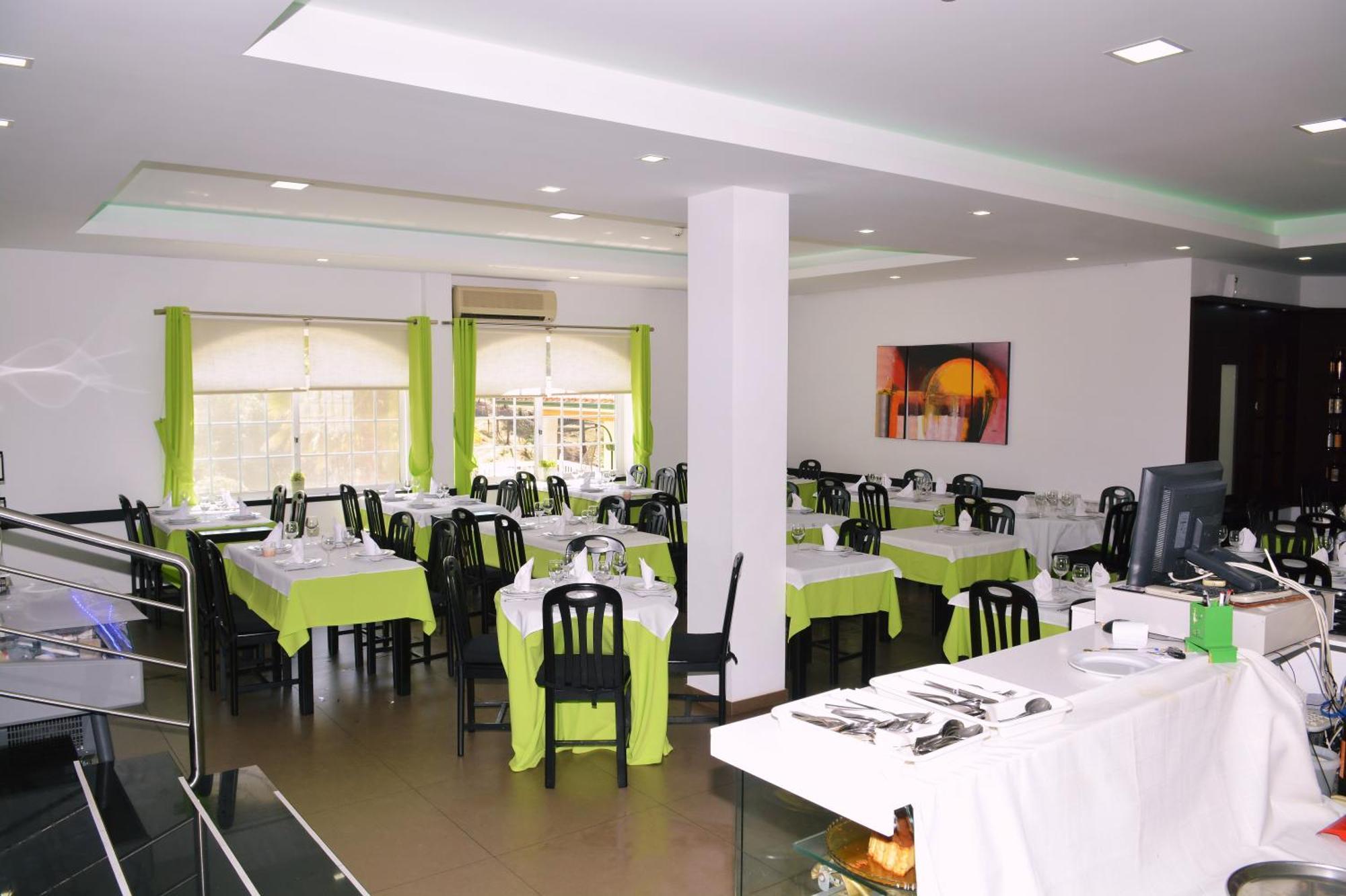 Ze Luis Hotel Chaves Exterior foto